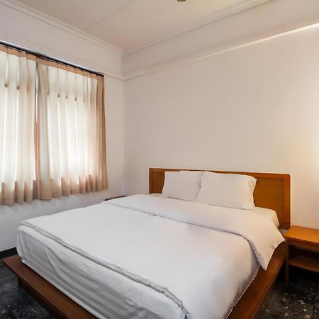 Capital O 93809 Wida Hotel Легиан Экстерьер фото