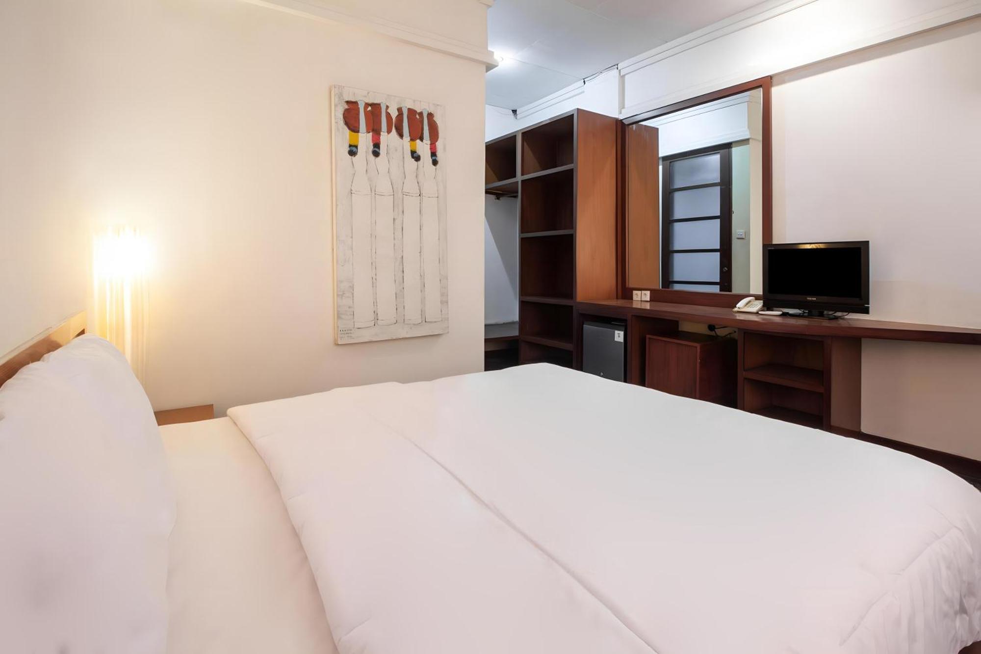 Capital O 93809 Wida Hotel Легиан Экстерьер фото