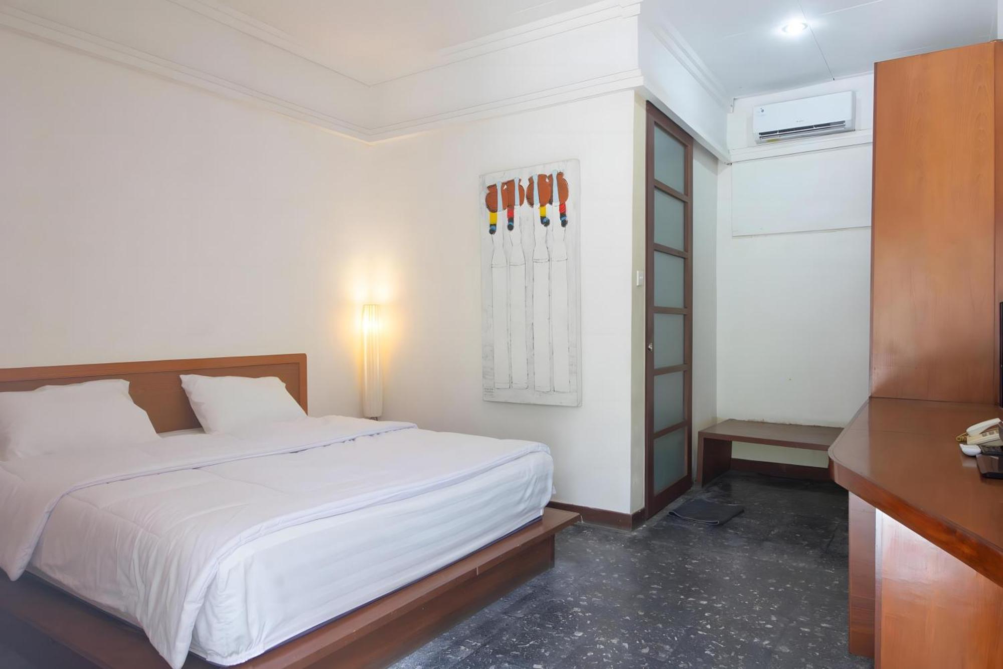 Capital O 93809 Wida Hotel Легиан Экстерьер фото
